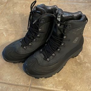 Columbia Men’s Arctic Trip Omni-Heat Boot size 10